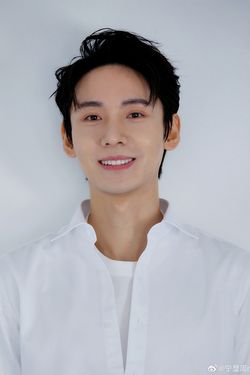 宁显周