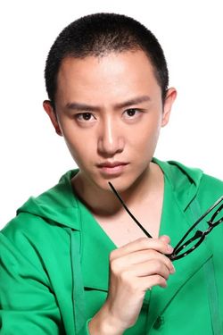 杨珑