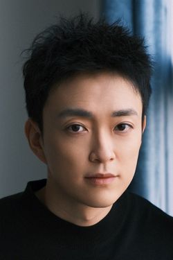 杨云屾