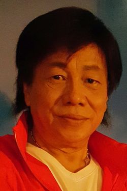 梁小龙