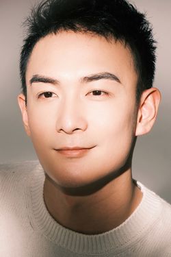 何翔