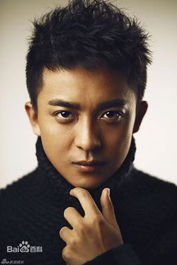李佳航