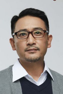 王伟华