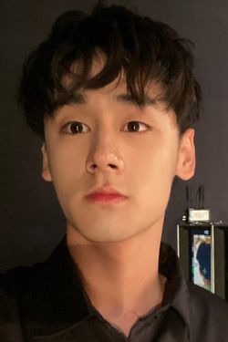 雷皓翔